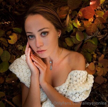 Alleyesonlea star beautiful galleries