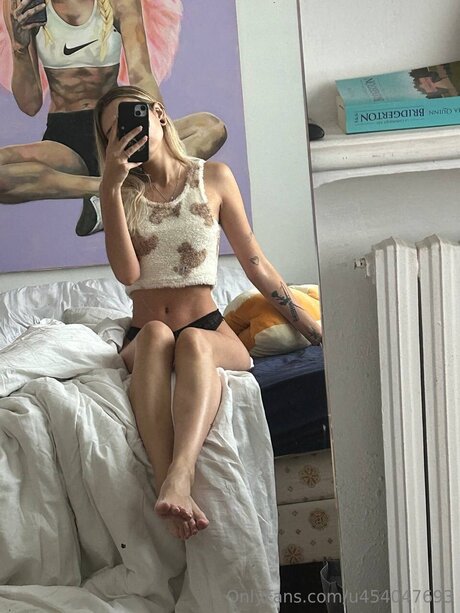 Pauuuline nice actress picture