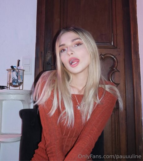 Pauuuline pornstar top img