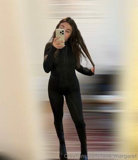 Gfdgdfgdg adult star image