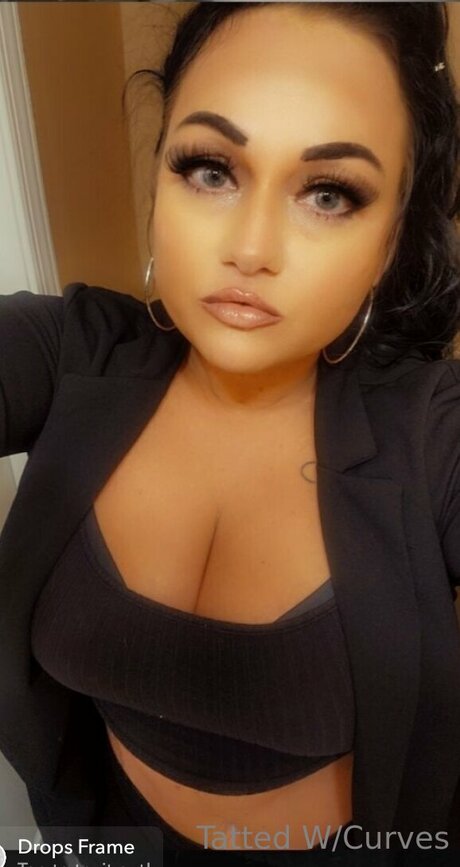 U225860105 model hot photo