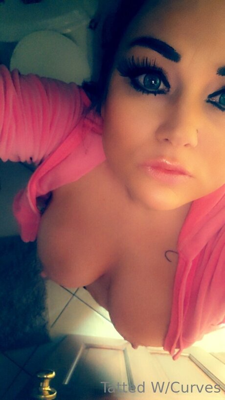 U225860105 free actress pic