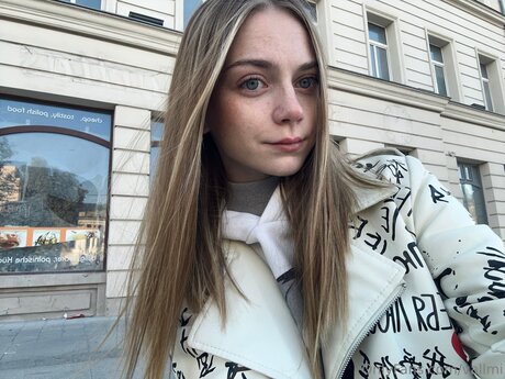 busty solo onlyfans art naked picture