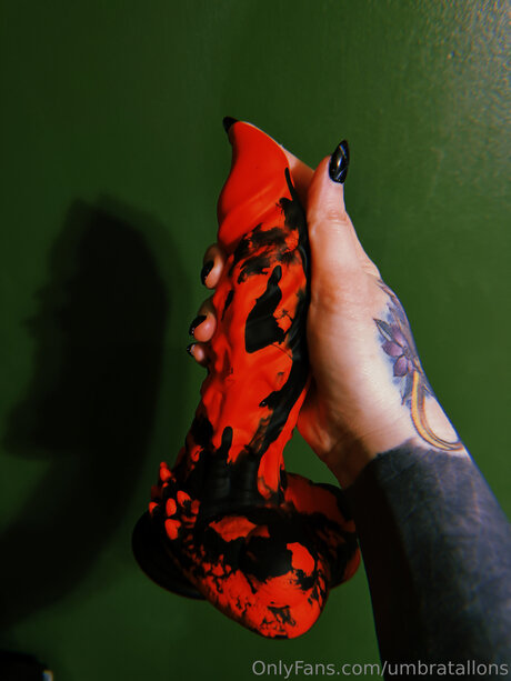 Umbratallons beautiful actress pic