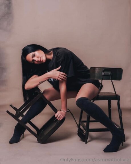 Asmrwitholivia star naked photo