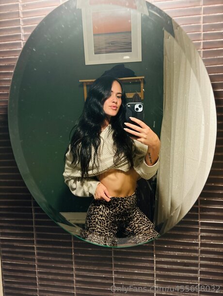 Asmrwitholivia erotic pornstar gallery