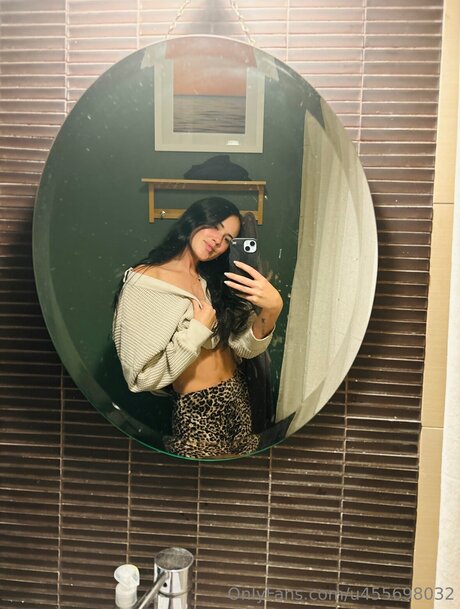 Asmrwitholivia model free img