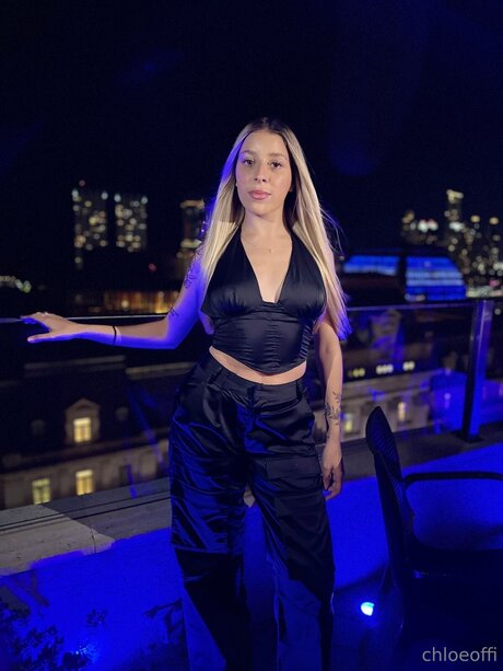 Itskhloe pornstar beautiful image