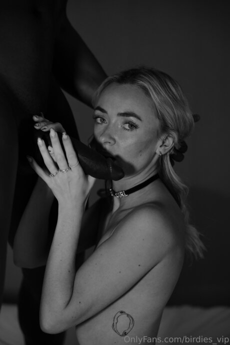 Birdies Vip model xxx archive