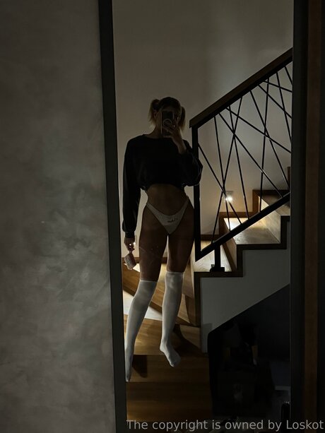 Madzialoskot sexy pornstar gallery