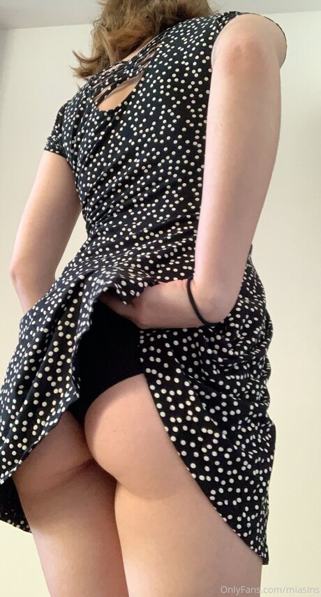 Miasins star hot images