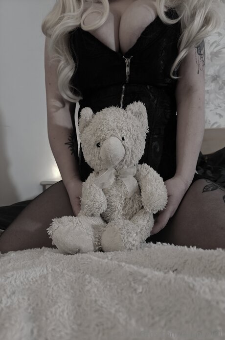 Happygirlll pretty pornstar images