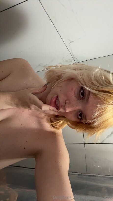 Hannamoontv model hot image