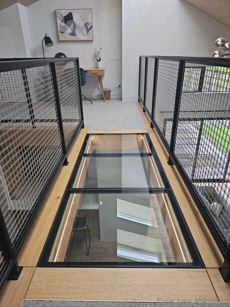 Mikomin model nude images