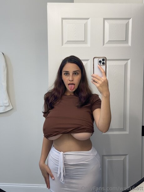 Waifukatt pornstar erotic image