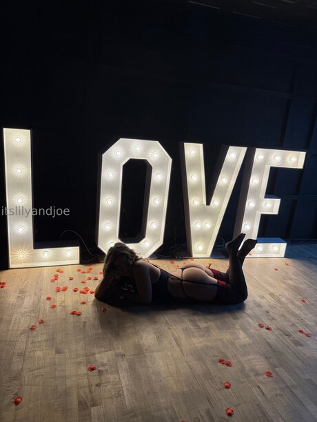 Lilyandjoe1 sex model photos