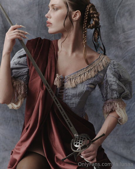 mommy onlyfans hot naked images