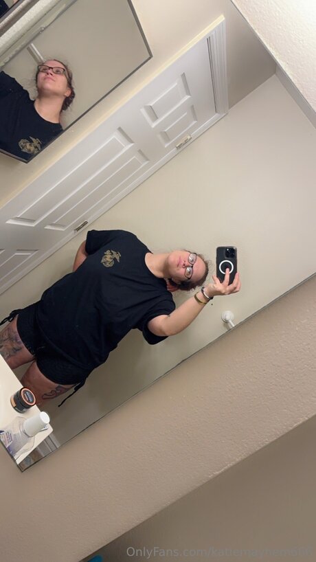 grandma onlyfans beautiful photo