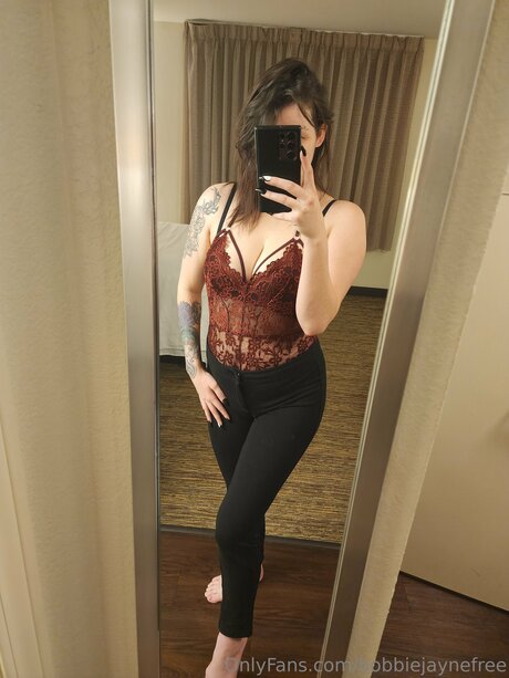 Bobbiejaynefree nude star photos