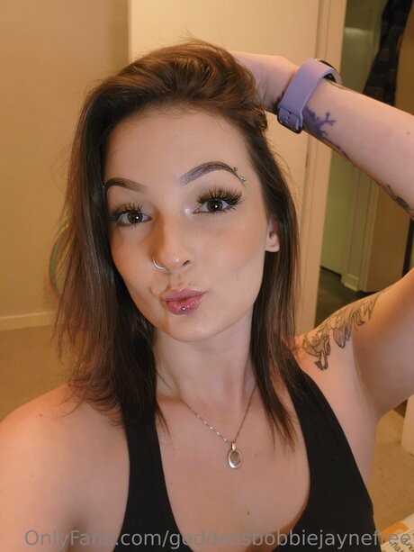 Bobbiejaynefree model beautiful photo