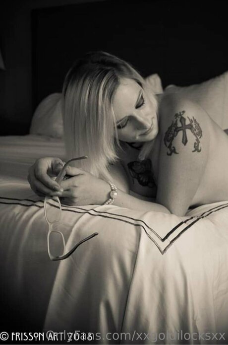 Xxgoldilocksxx erotic star img