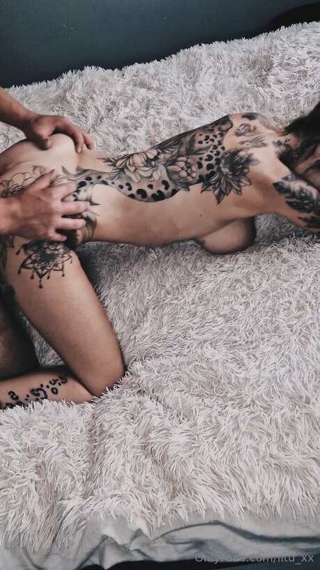 Iitu Xx adult star photos