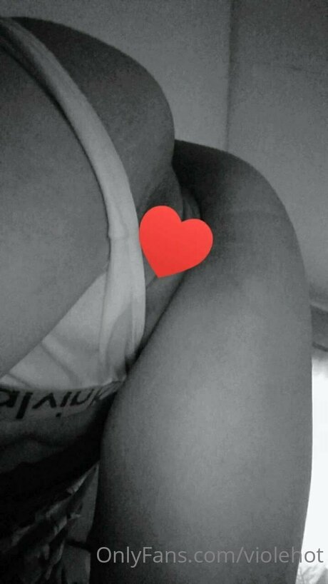 Violehot pornstar hd pic