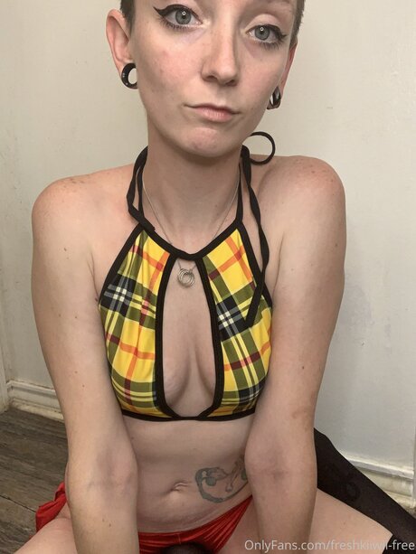 Freshkiiwii Free naked actress picture