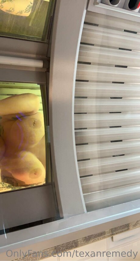 Brevilknievil exclusive actress photos