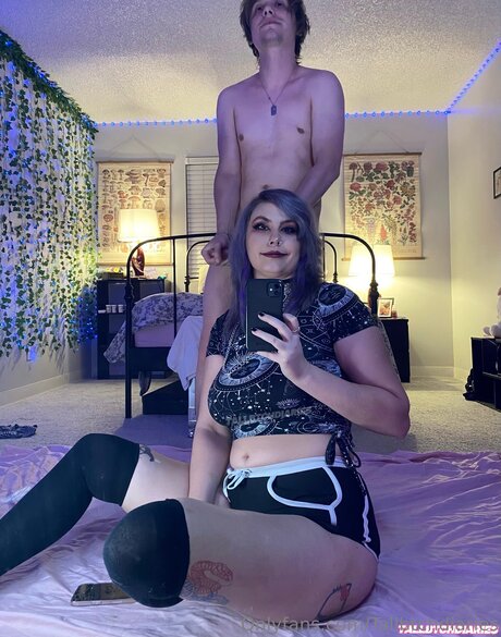 Tallbtchdiaries high quality actress image