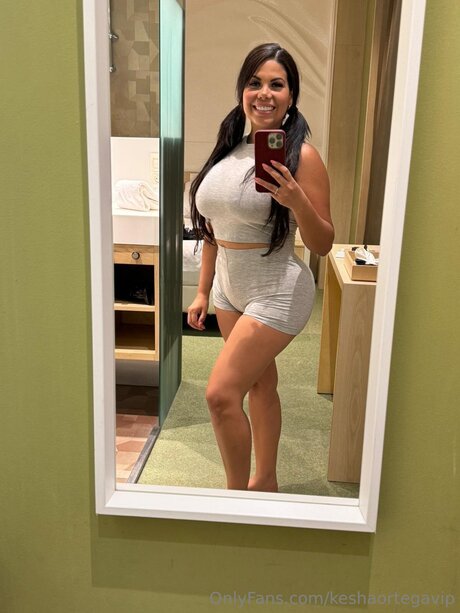 Keshaortegavip perfect actress photo