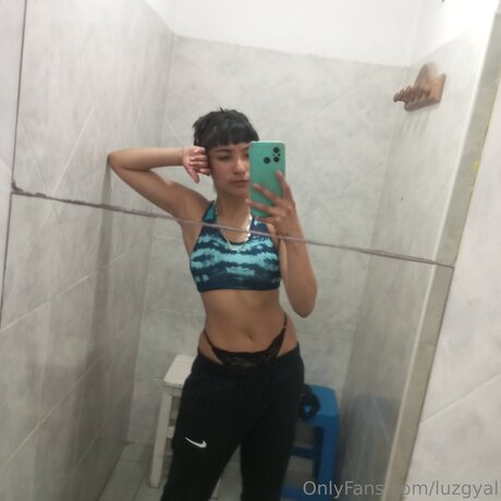 Luzgyal art model galleries