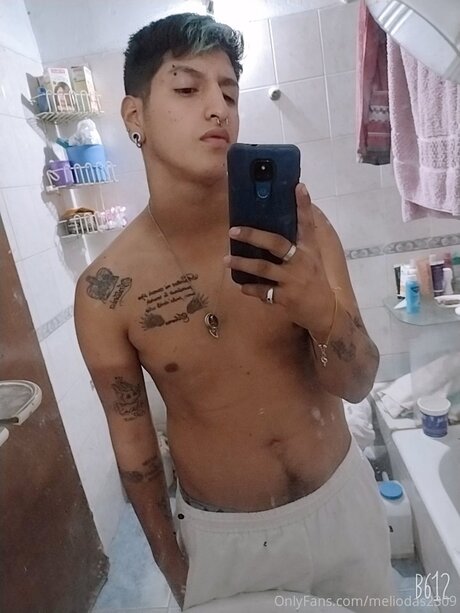 Meliodas2309 sex model galleries