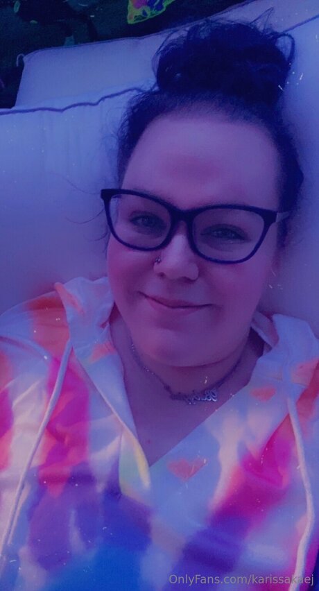 Karissakaej pornstar nude picture