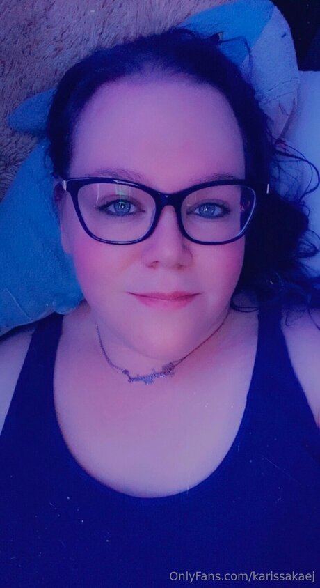 Karissakaej model sexy pics