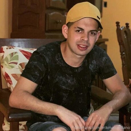 Erikmaximiliano perfect model images