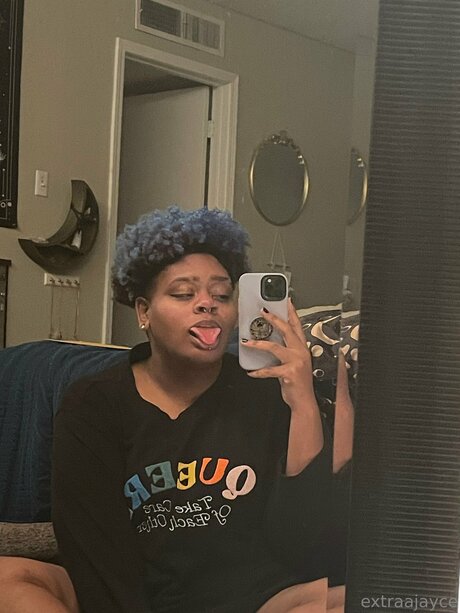 Extraajayce top model image