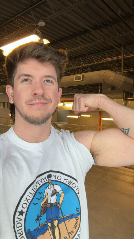 Hoosier Daddy X pornstar high quality img