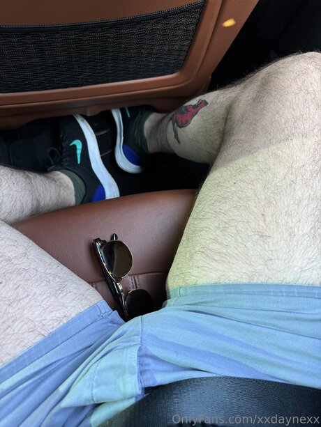 Hoosier Daddy X sexy model img