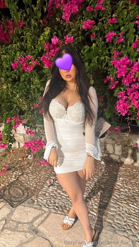 Victoria Lux 22 high quality pornstar images