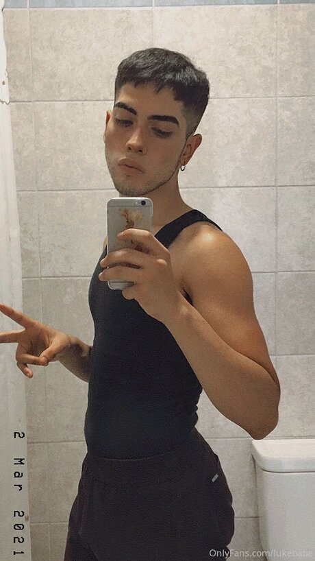 Lukebabe porn star gallery