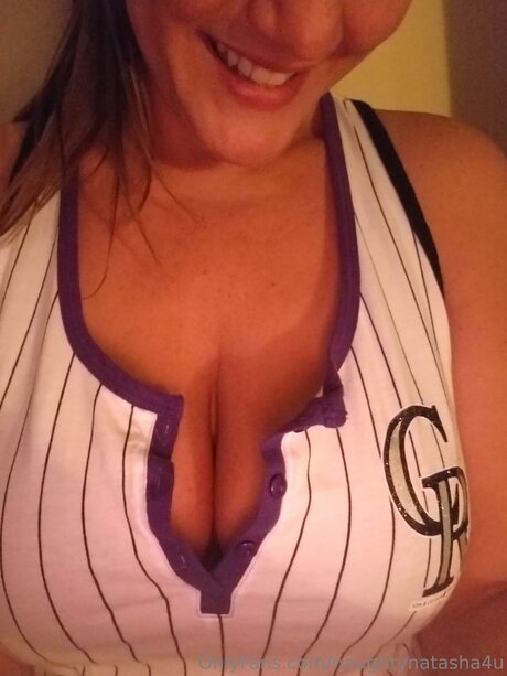 Naughtynatasha4u adult star photos