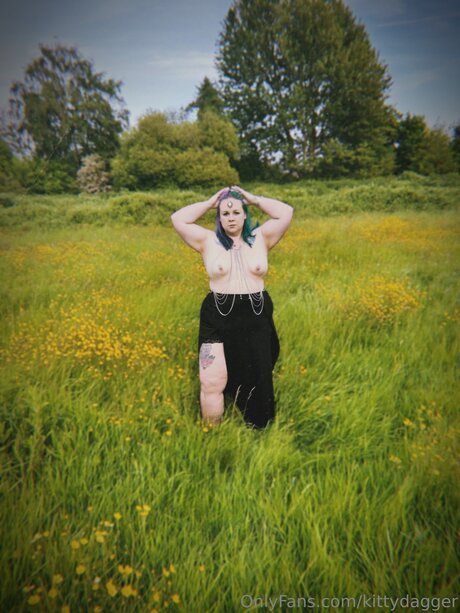 Kittydagger free actress archive