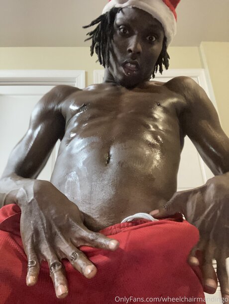 Wheelchairmandingo perfect model photo