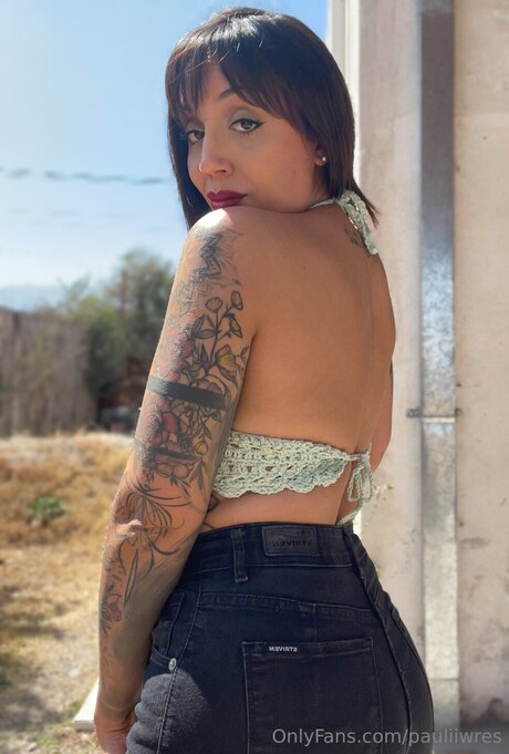 Pauliiwres pornstar erotic photos