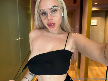 Annazanna star sex archive