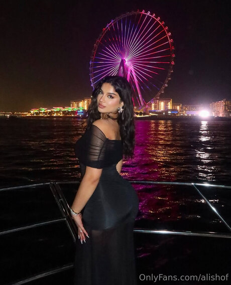 Itsbabygem perfect pornstar pictures