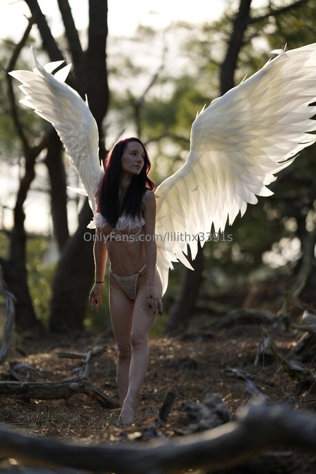 Lilithx3391s pornstar perfect image