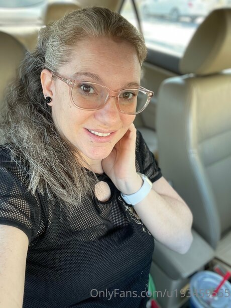 Beautifullyimperfectgeek star exclusive gallery