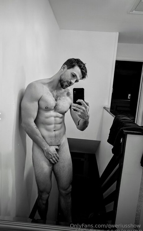 Qweriusshow pornstar perfect archive